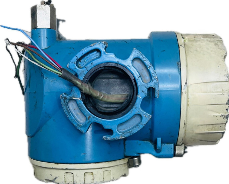 ترانسمیتر اختلاف فشار ENDRESS+HAUSER 83F1H-AAASAARABAAA