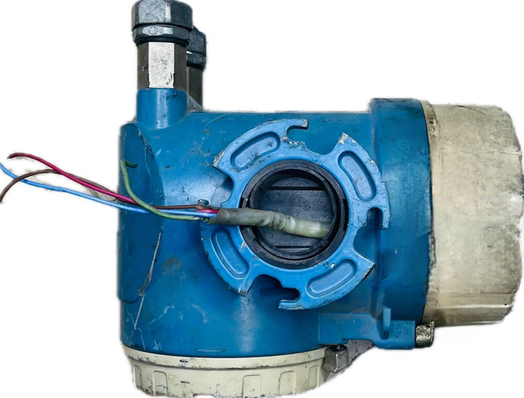 ترانسمیتر اختلاف فشار ENDRESS+HAUSER 83F1H-AAASAARABAAA