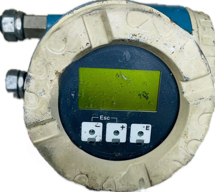 ترانسمیتر اختلاف فشار ENDRESS+HAUSER 83F1H-AAASAARABAAA